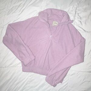 URBAN OUTFITTERS SWEATSHIRT